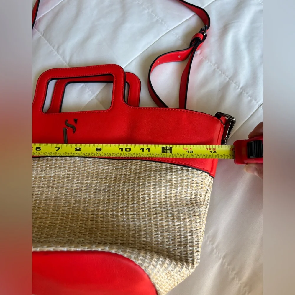 Simply Vera Wang Stylish Red and Tan Women's Bag - Picture 15 of 16